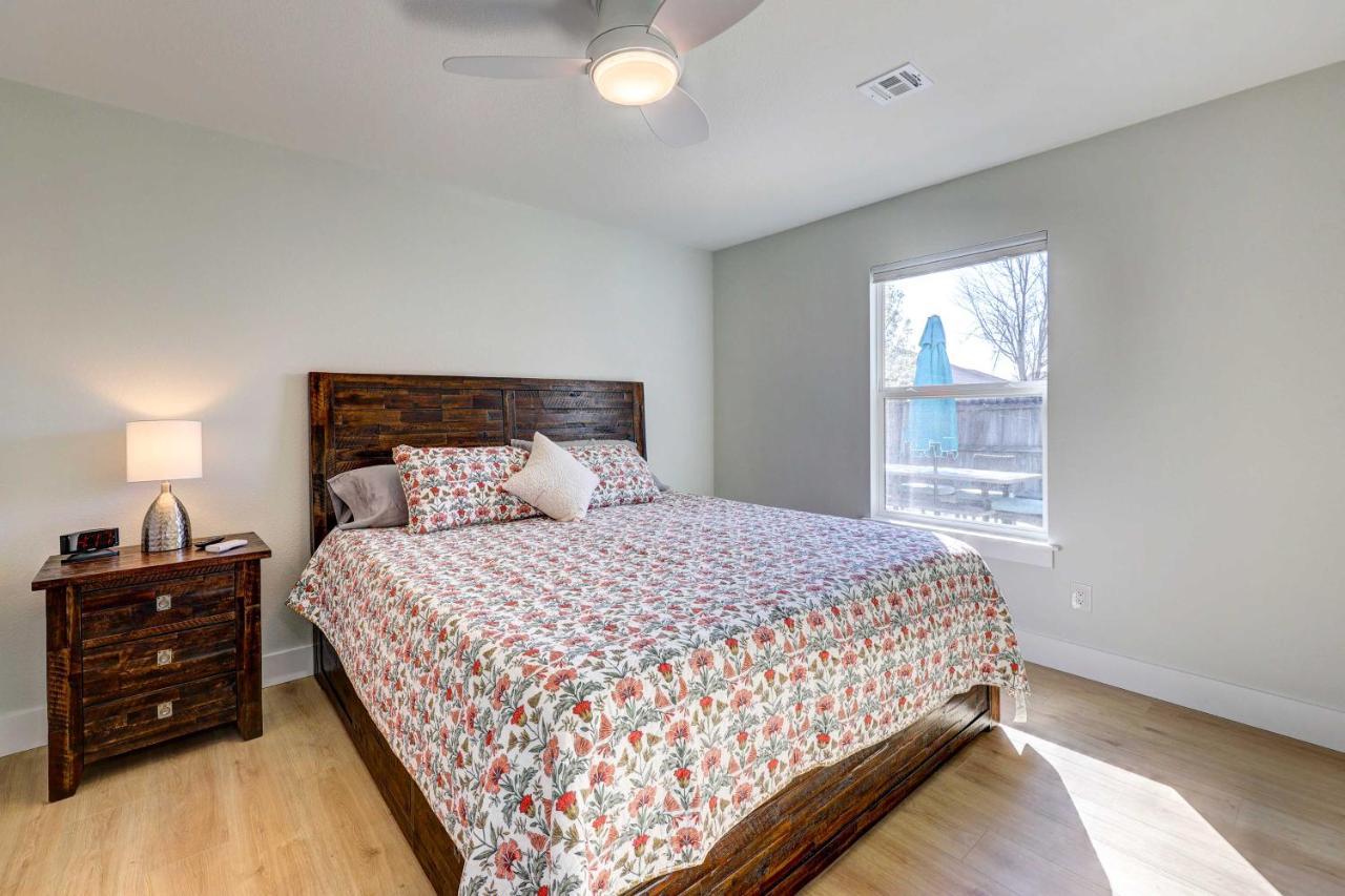 Chic Bentonville Home With Patio And Fire Pit! Zewnętrze zdjęcie