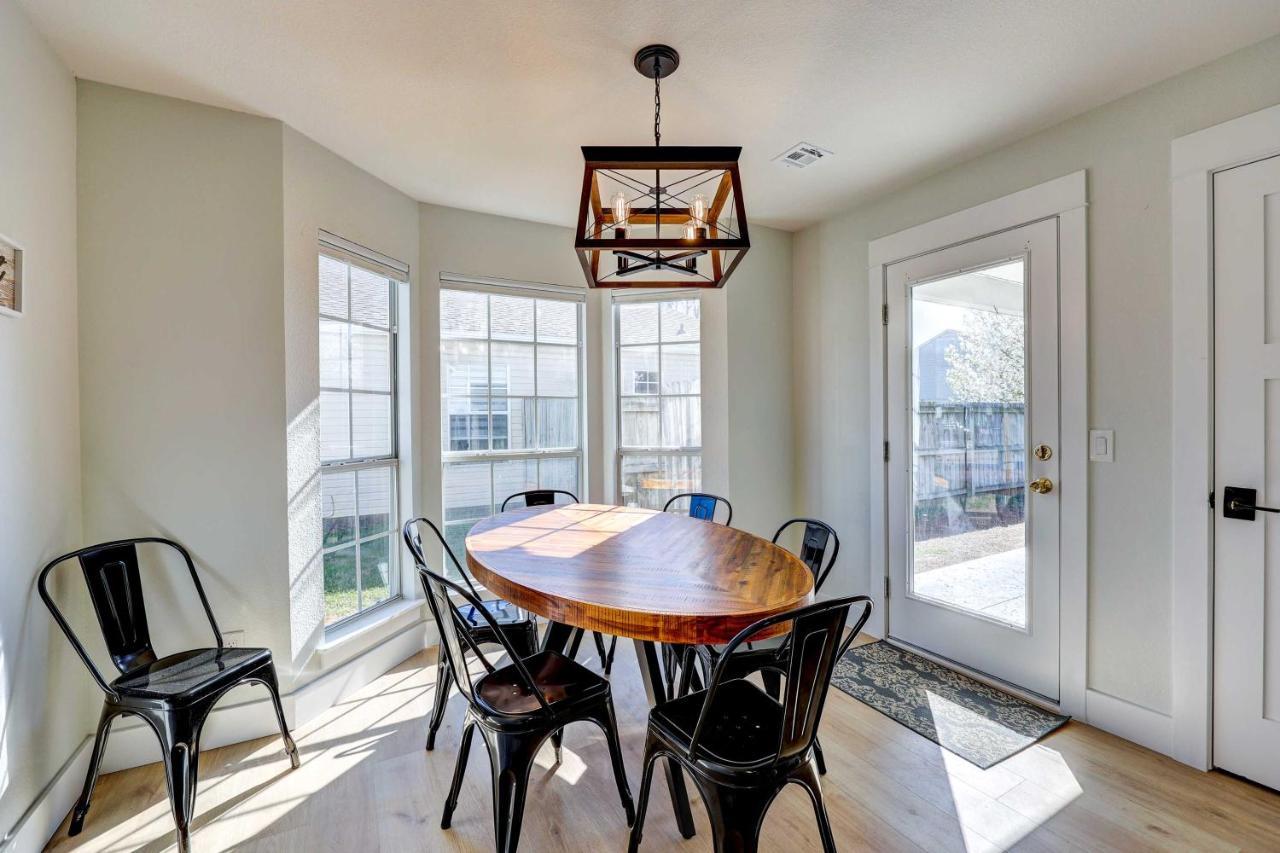 Chic Bentonville Home With Patio And Fire Pit! Zewnętrze zdjęcie