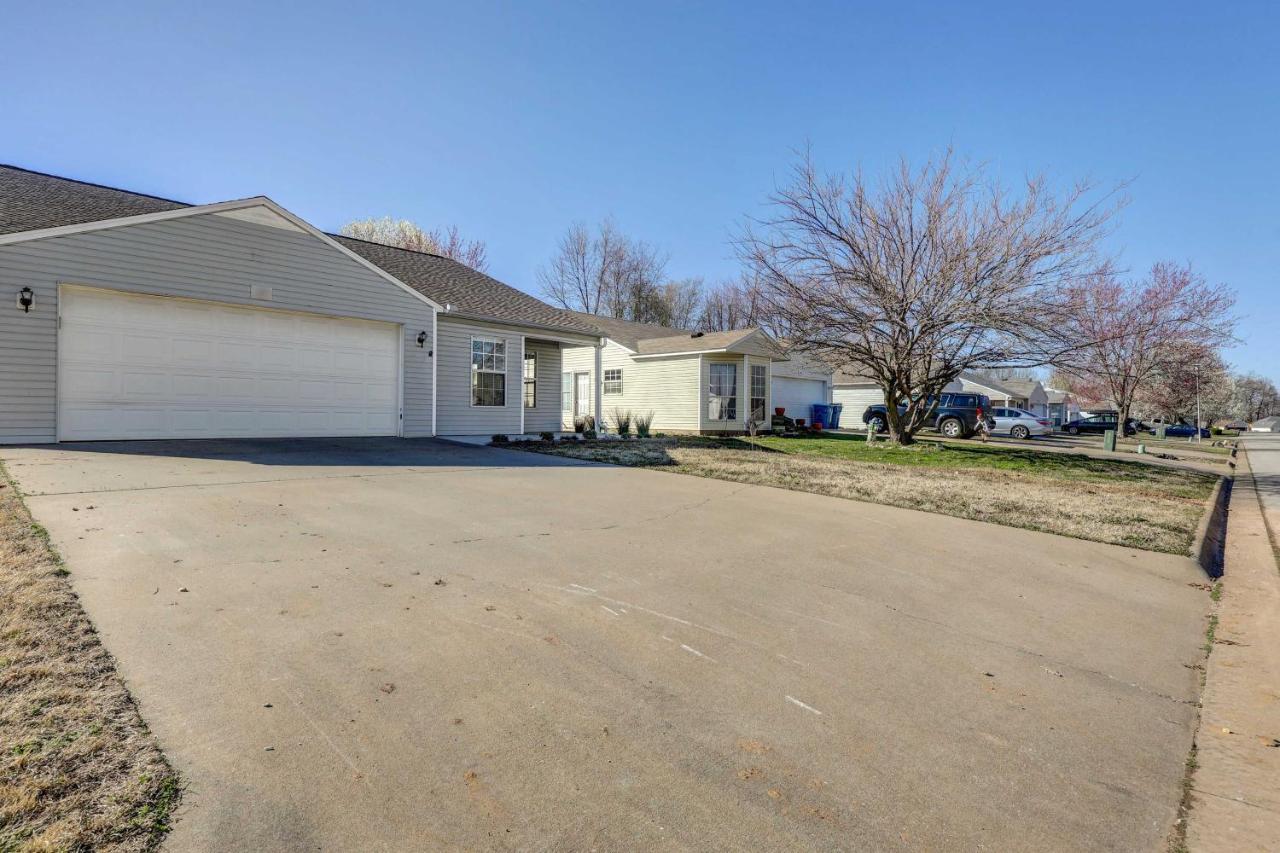 Chic Bentonville Home With Patio And Fire Pit! Zewnętrze zdjęcie